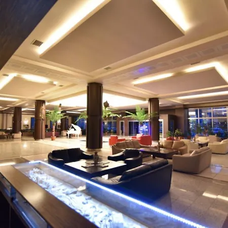 Saylamlar Готель Трабзон