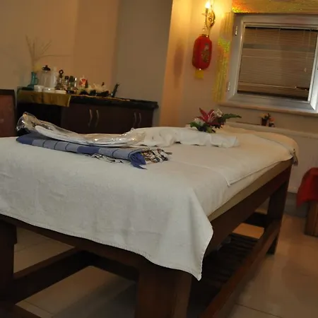 Готель Saylamlar