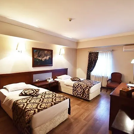 Saylamlar ホテル 4*