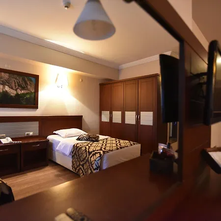 Saylamlar 4* Τραμπζόν