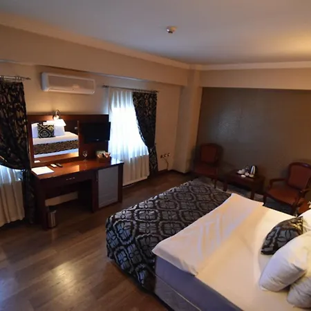 Ξενοδοχείο Saylamlar 4*